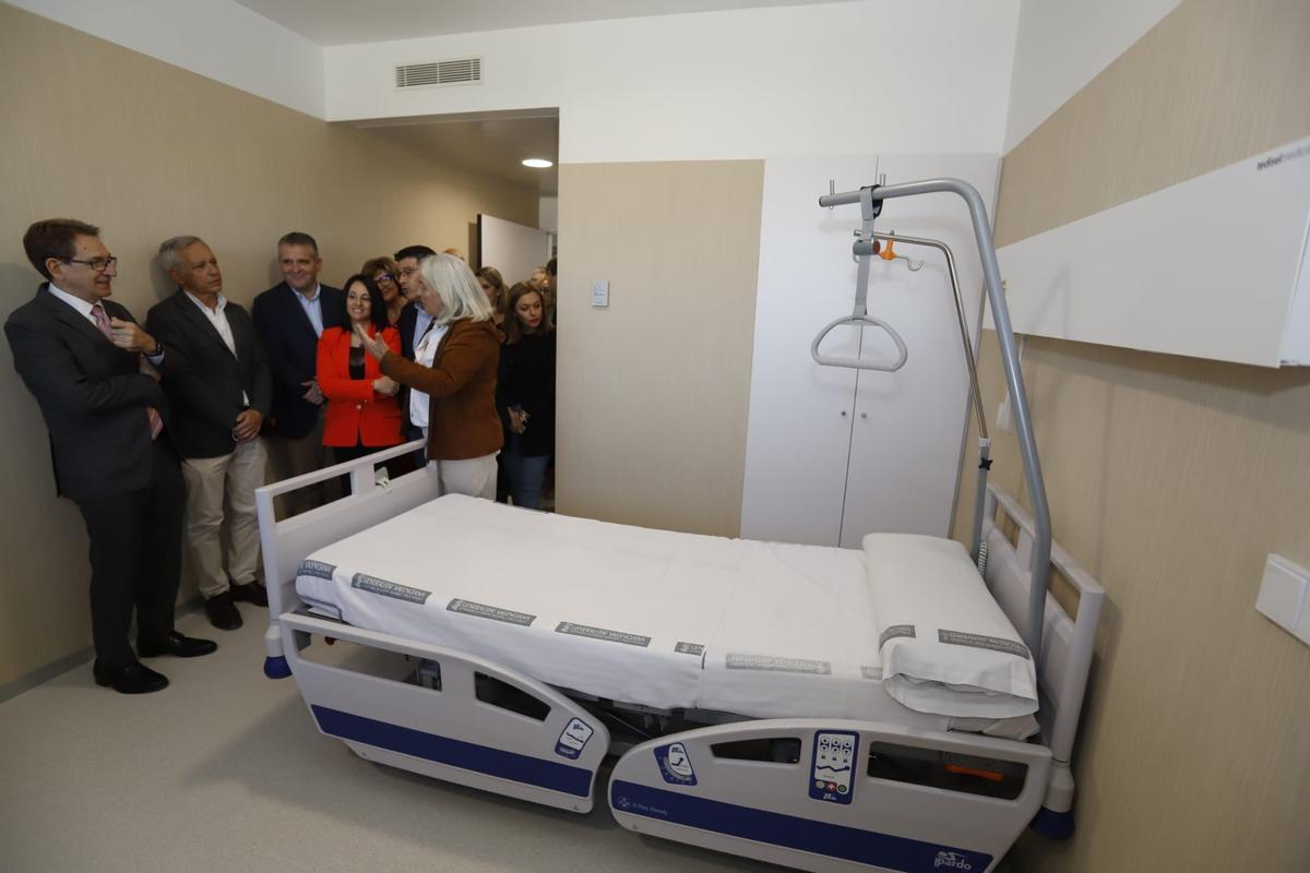 Interior de una habitación del hospital.