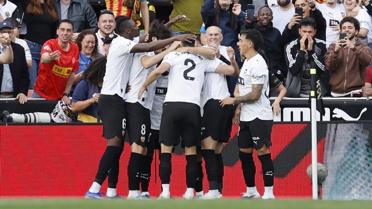 VALENCIA – GIRONA | El Valencia gana un duelo clave y enciende las alarmas del Girona