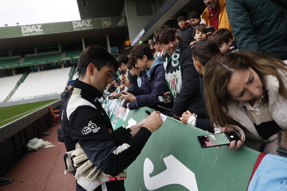 El primer entrenamiento del año del Córdoba en El Arcángel, en imágenes