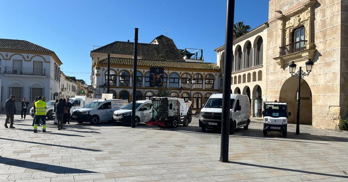 Maquinaria que usará Fepamic en el servicio de limpieza viaria de Palma del Río.