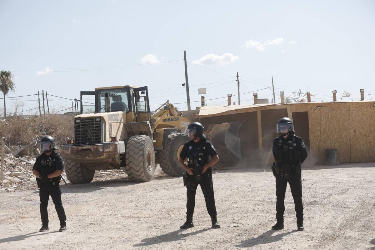 Operación policial en Son Banya contra el tráfico de drogas y la construcción ilegal de casetas