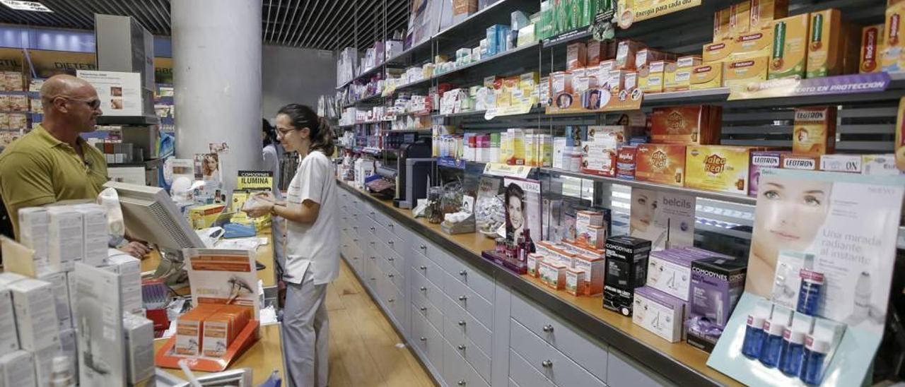 Conseguir la adjudicación de una farmacia es el anhelo de la mayoría de farmacéuticos.