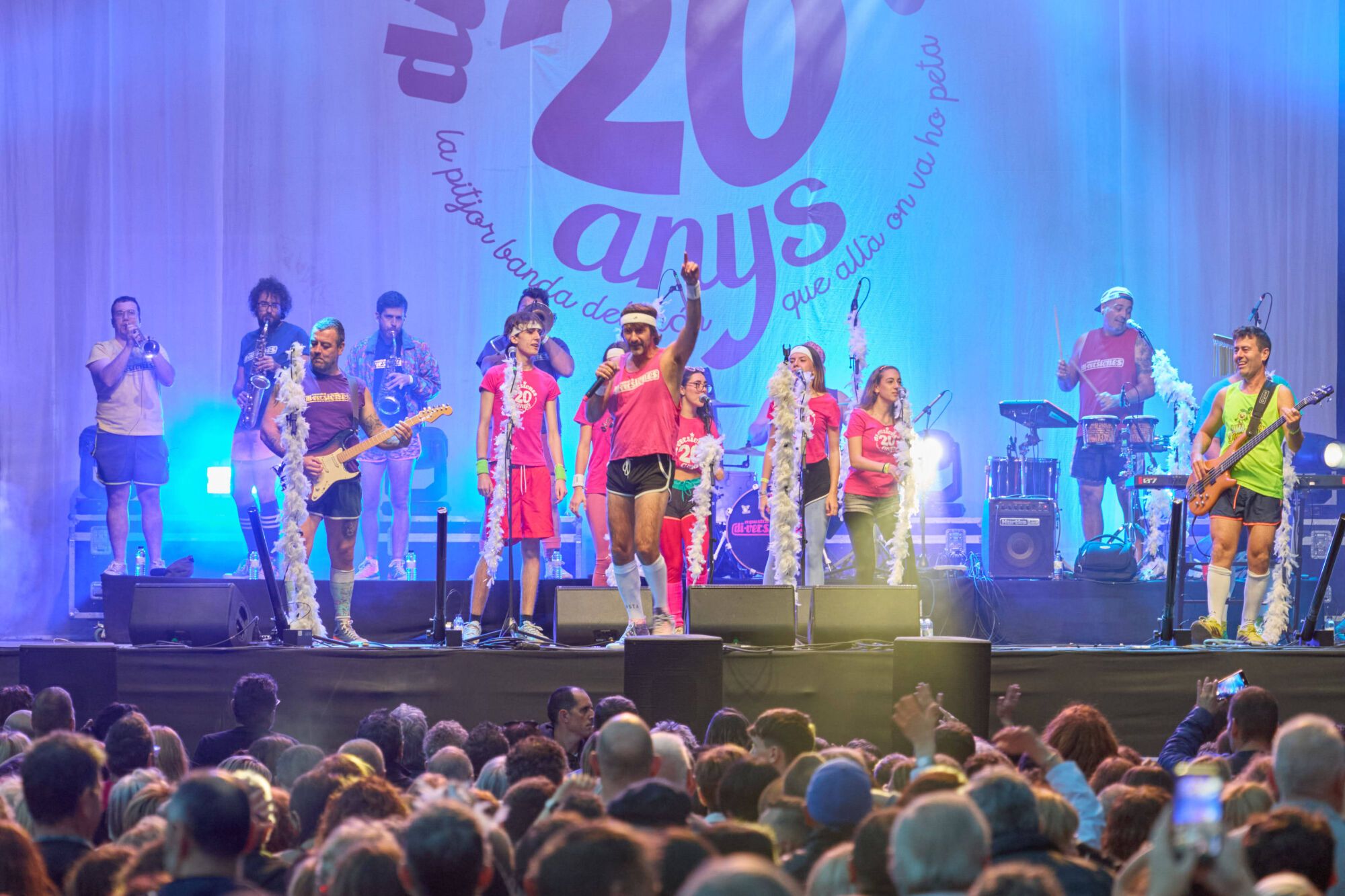 Les imatges del concert de Di Versiones a la Copa