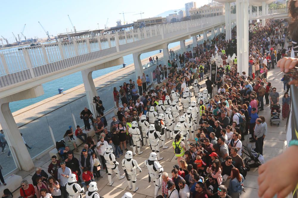 Tercer desfile de la Legión 501 por Málaga