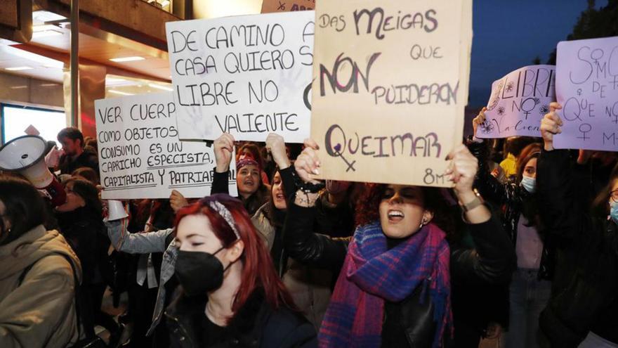 Manifestación en Vigo por el 8M.