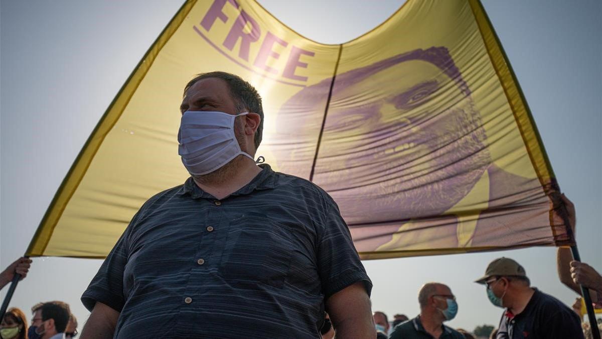 El líder de ERC, Oriol Junqueras, este martes, ante la prisión de Lledoners.