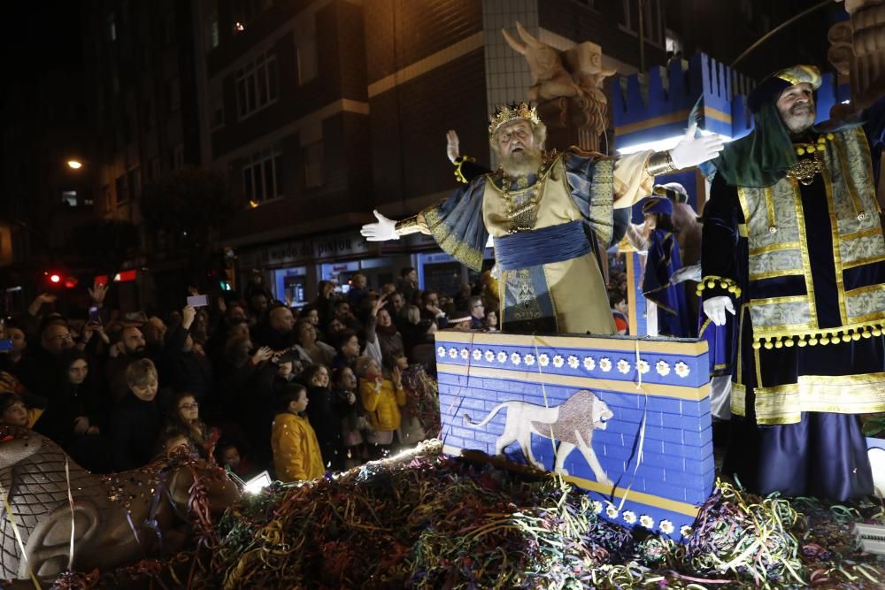 Cabalgata de Reyes 2020 en Gijón