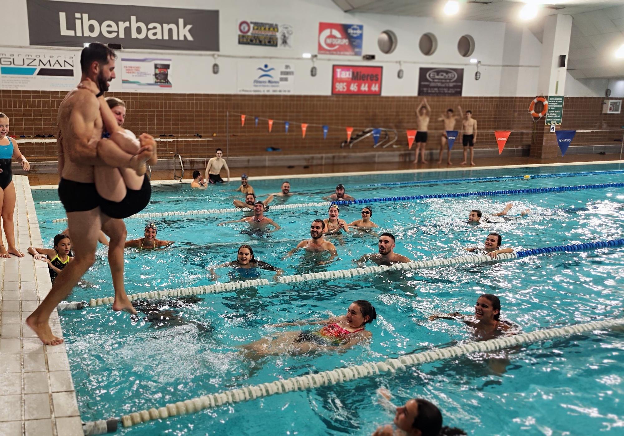 Cierre de la piscina Manuel Llaneza