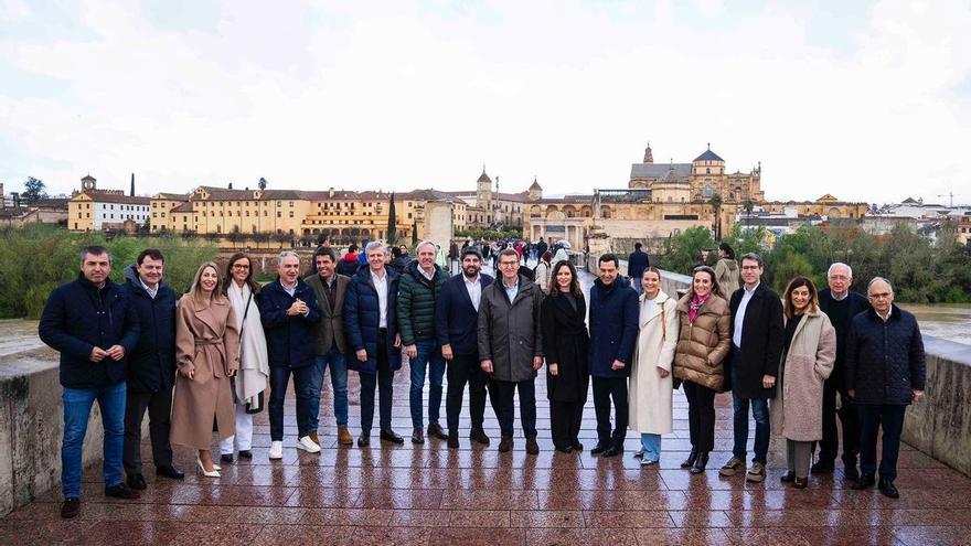 Feijóo diu que Espanya està en una &quot;urgència nacional&quot; i que el govern de Sánchez &quot;caurà&quot;