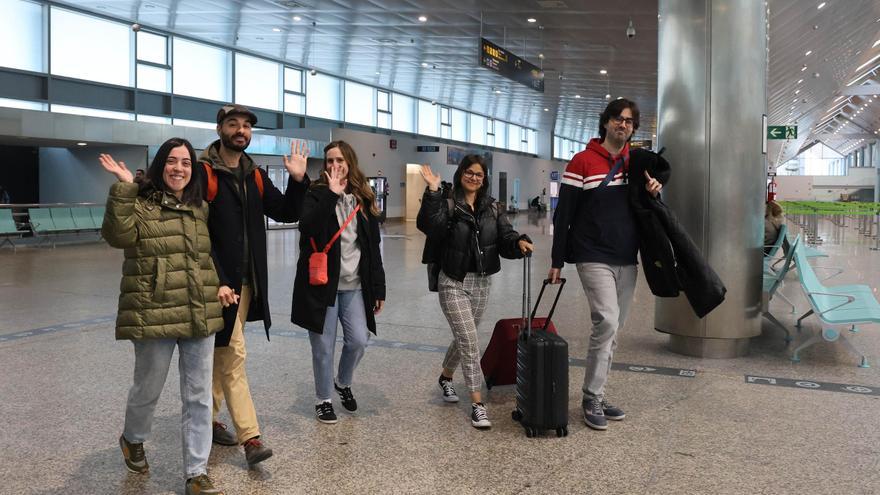 El aeropuerto de Peinador echa el cierre