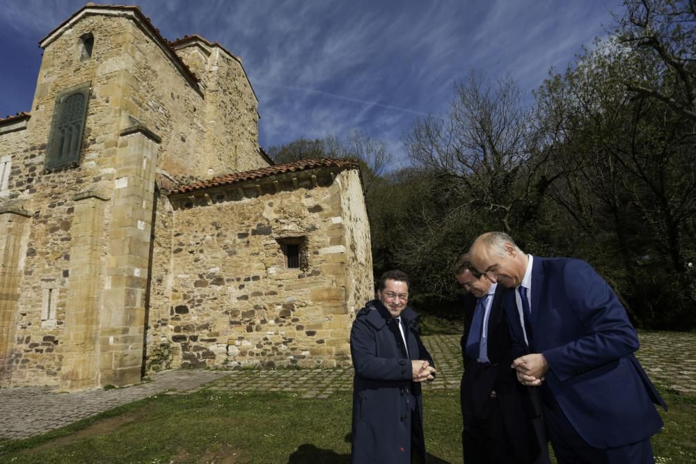 Presentación del proyecto de restauración de las pinturas murales de San Miguel de Lillo