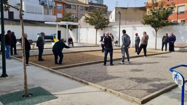 El torneo de petanca se llevará a cabo en las nuevas pistas. | SERVICIO ESPECIAL