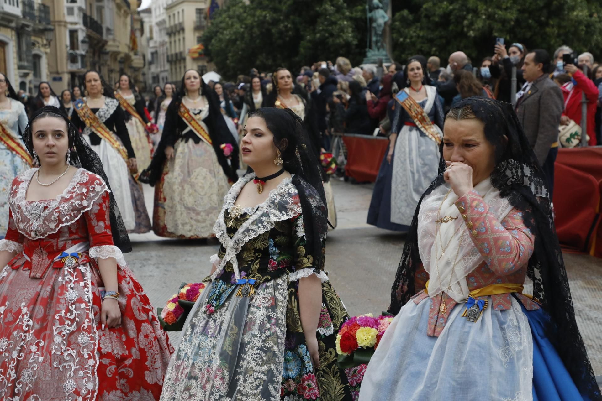 Búscate en el primer día de Ofrenda por la calle Quart (entre las 115.30 y las 17.00 horas)
