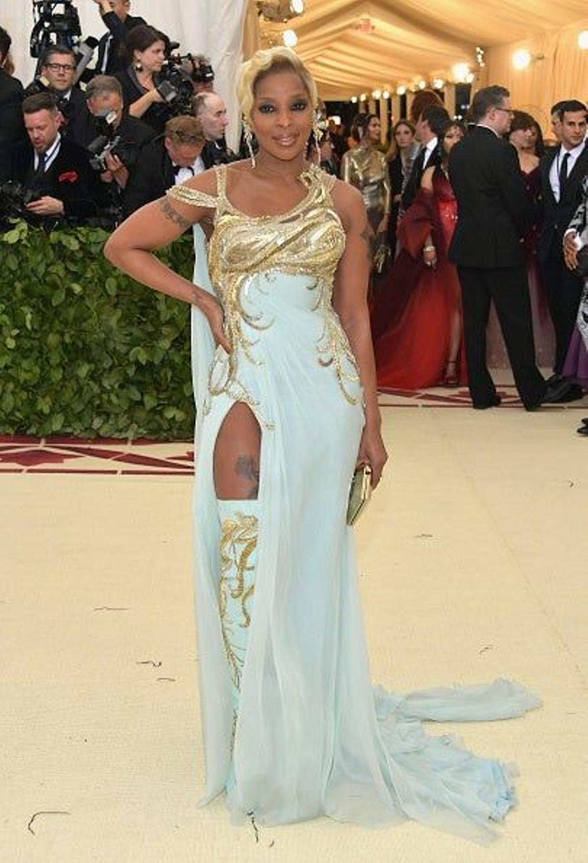 Mari J Blige fue muy conjuntada... Pero mal - En la Gala Met