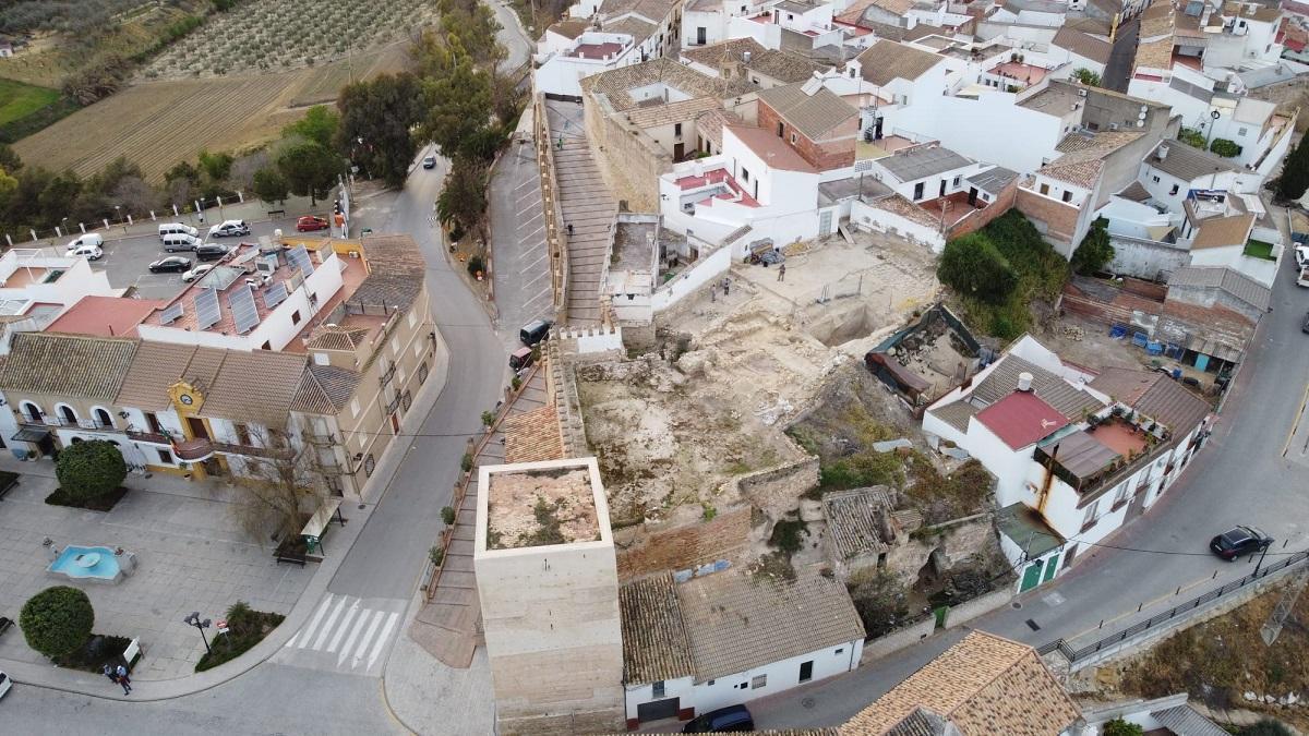 Vista aérea del Cerro del Castillo de Santaella.