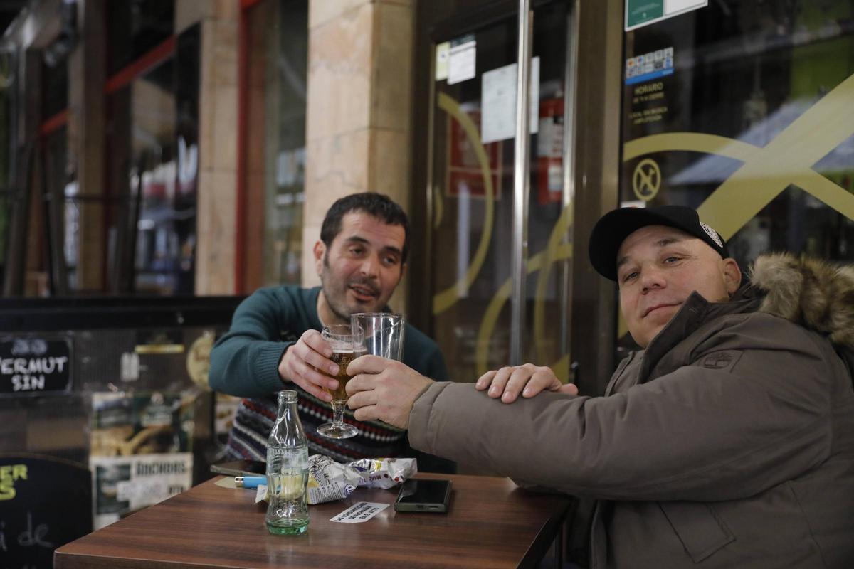 El auge del tardeo en Gijón, en imágenes