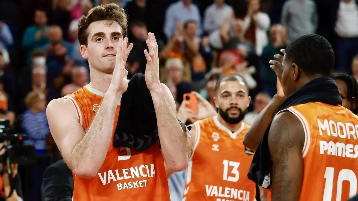 CRÓNICA: Darius Thompson lidera a un enorme Valencia Basket en Atenas