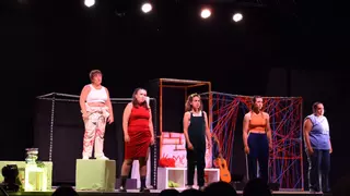El certamen de teatro ‘Sucesos portales’ se clausura con éxito en la Moheda de Gata