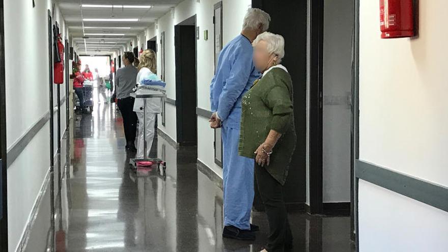 Las plantas de hospitalización de Neumología registran estos días una actividad incesante por los ingresos debido a la bajada de las temperaturas.