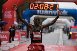 La XII Generali Maratón de Málaga, en imágenes