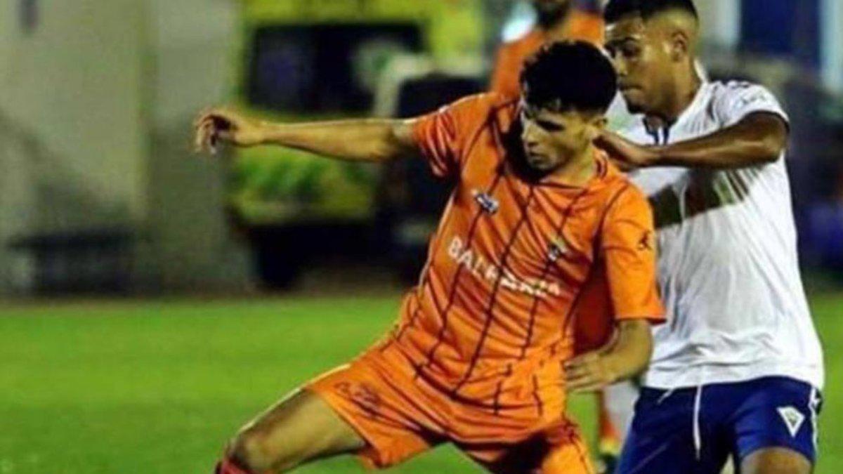 El jugador del Ceuta ha salido de la UCI tras ser apuñalado