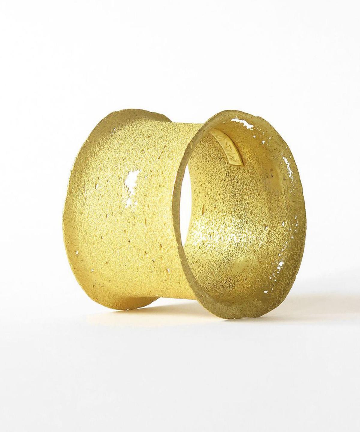 El Estudi Tur Costa muestra al Enric Majoral creador