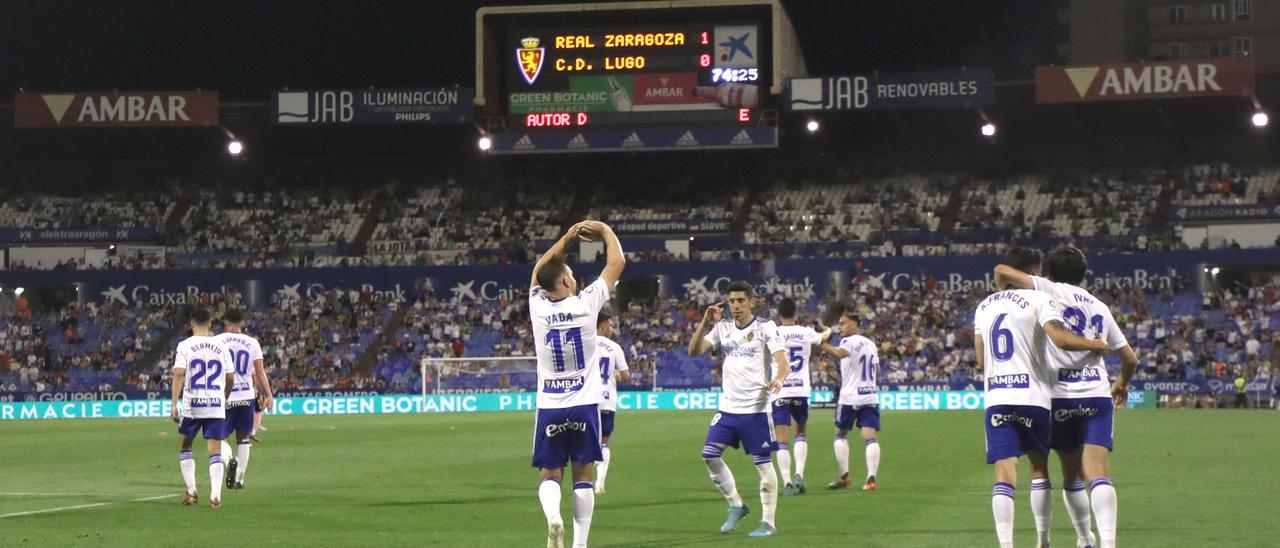 Vada celebra el gol de la victoria ante el Lugo en el partido del viernes, el último en La Romareda.