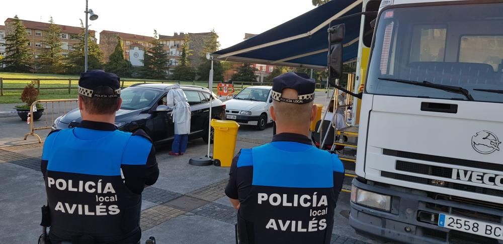 Pruebas COVID19 en el pabellón de la Magdalena por el brote detectado en tres bases de Avilés