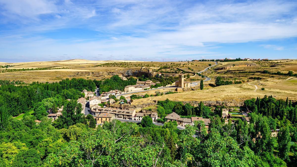 Este pequeño pueblo se encuentra a tan solo 15 minutos del Mirador del Valle del Eresma