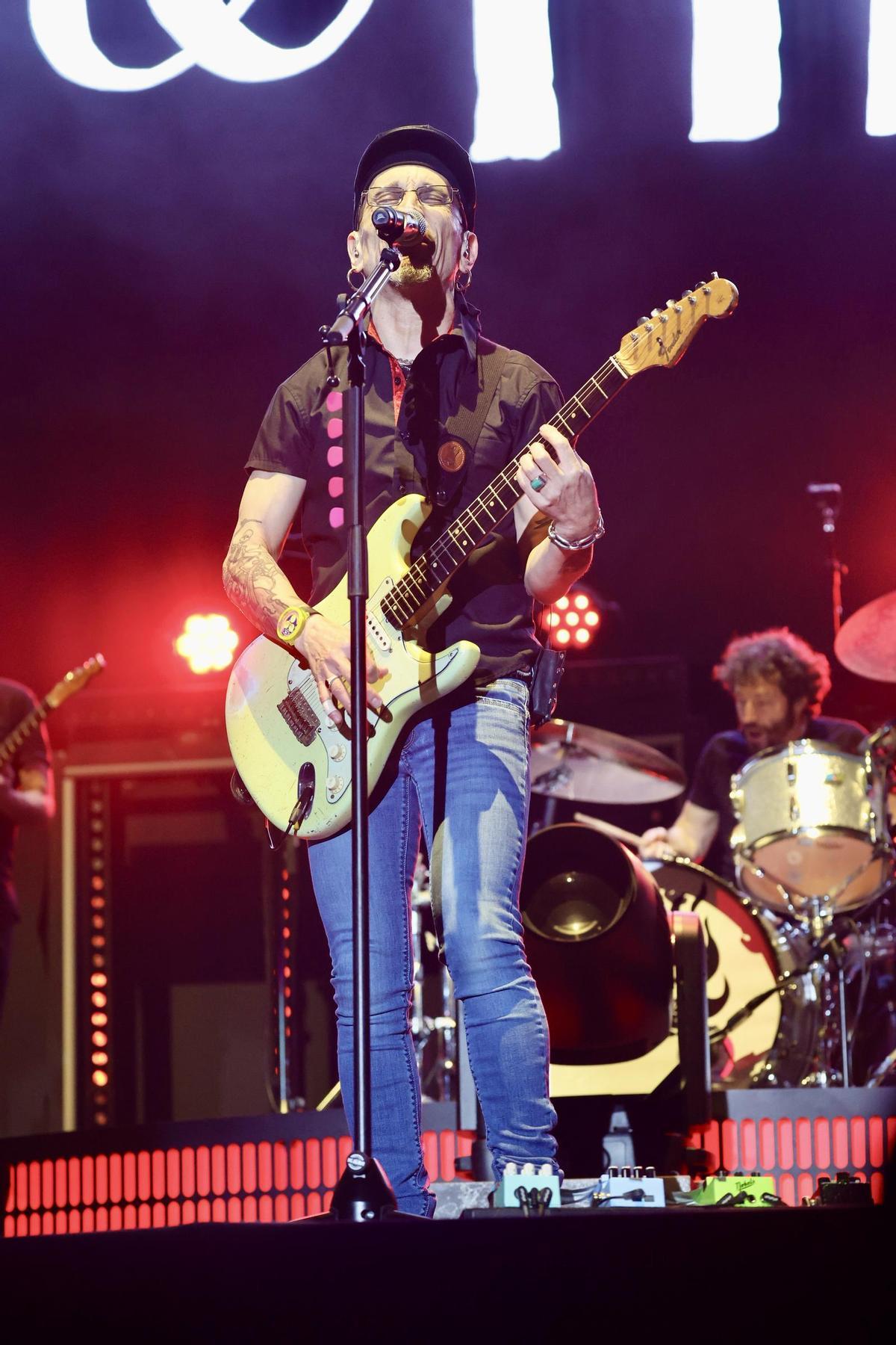 Galería de imágenes: Búscate en el concierto de Fito en Castelló