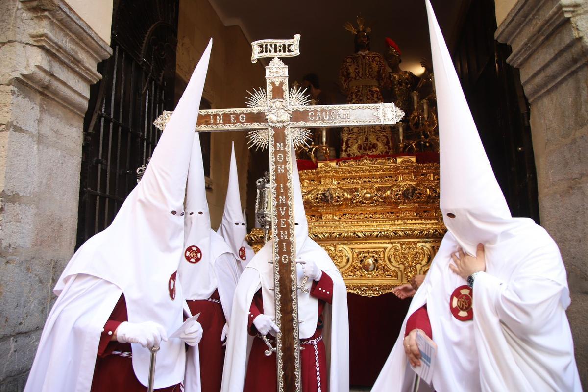 La iglesia de San Nicolás abre el camino de la Hermandad de la Sentencia La iglesia de San Nicolás abre el camino de la Hermandad de la Sentencia