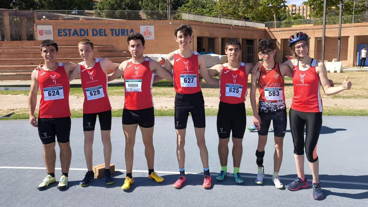 Deportistas del CAX Xàtiva en el Meeting Internacional Ciudad de València.