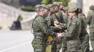 Despedida de los militares de Mallorca que parten hacia Irak durante seis meses