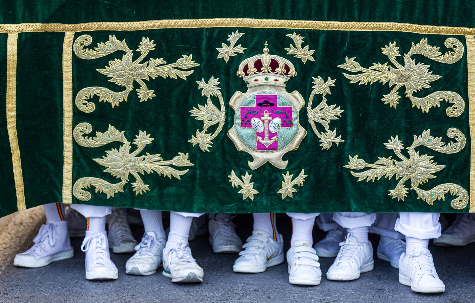 Cuatro Hermandades procesionan la tarde del Domingo de Ramos en Alicante