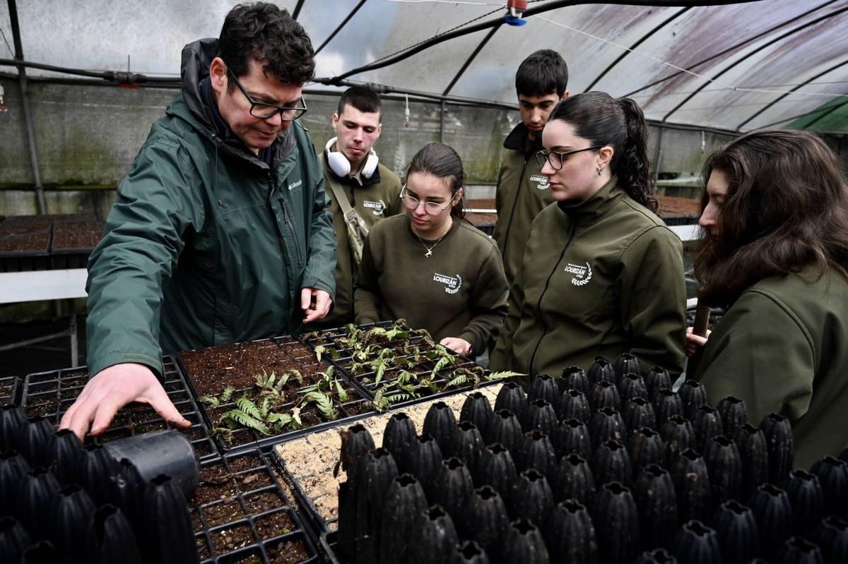 Alumnos del Centro de Formación e Experimentación Agroforestal de Lourizán