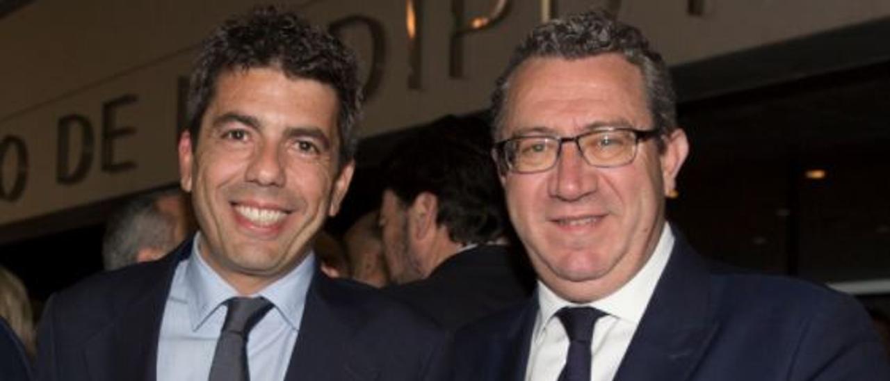 El presidente de la Diputación, Carlos Mazón, y el alcalde de Benidorm, Toni Pérez