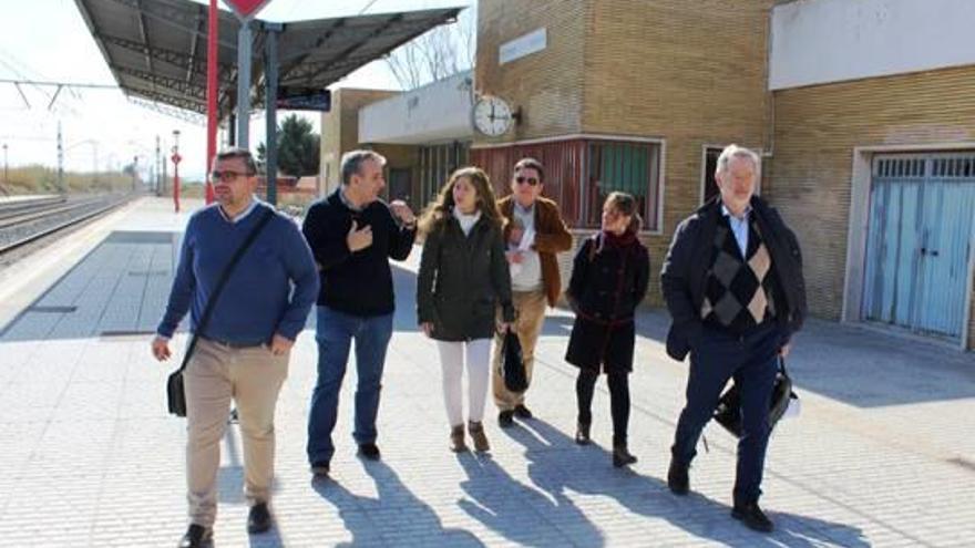 Tavernes pide mejoras en el proyecto de la estación de tren