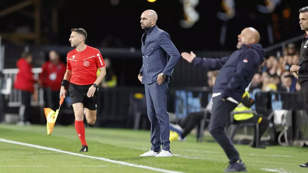 Claudio Giráldez: «El Espanyol vino a empatar y se encontró con la victoria »