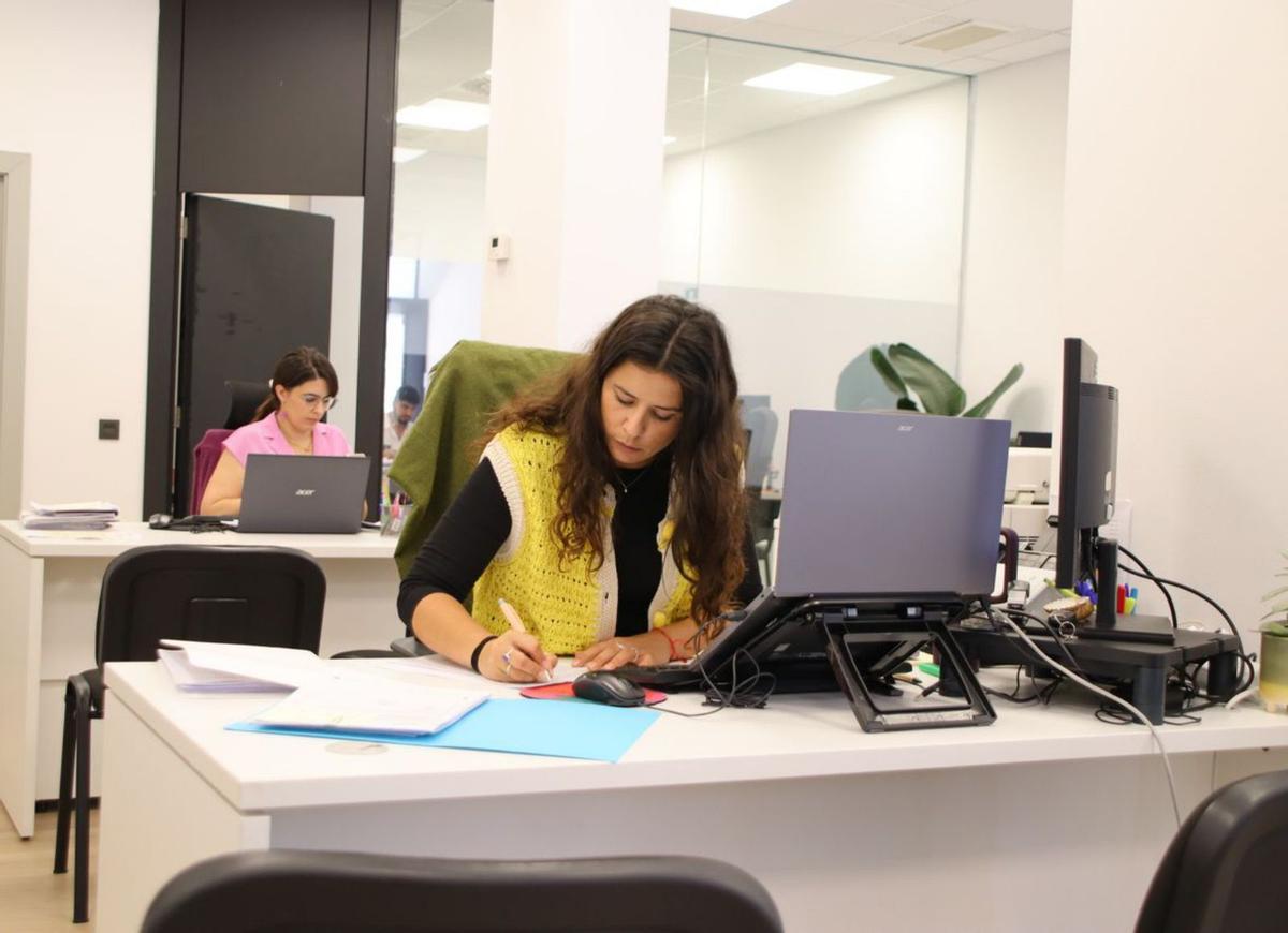 Personal de atención a los afectados. | | ED