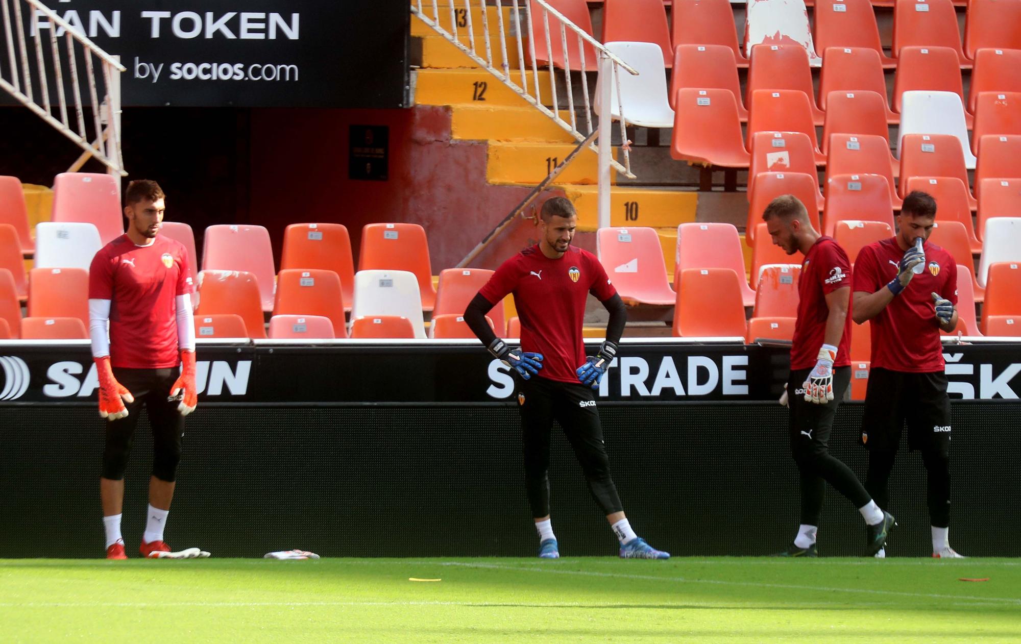 El Valencia CF prepara el partido frente al Real Madrid en Mestalla