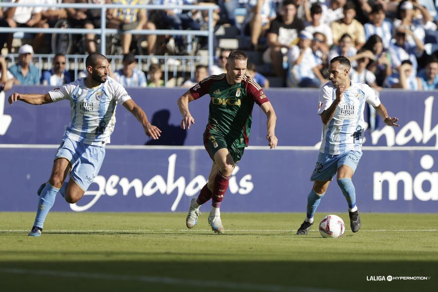 EN IMÁGENES: El empate del Oviedo en su visita a Málaga (0-0)