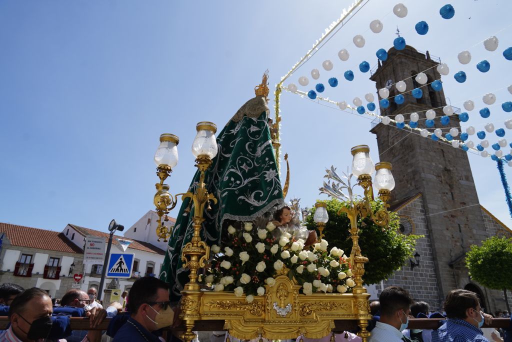 La Virgen de Luna procesiona en Villanueva de Córdoba