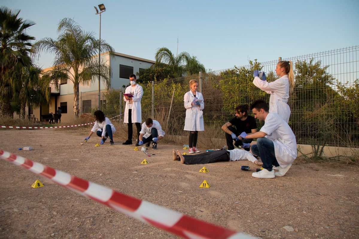 Práctica de Criminalística en el Campus de Murcia.