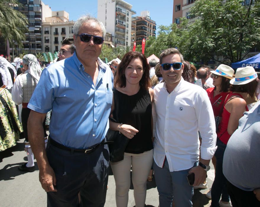 La Pirotecnia Zaragozana, con el valenciano Luis Brunchú al frente, ofrece una mascletà con un cuerpo monótono y flojo y un terremoto terrestre corto