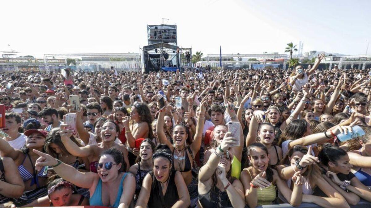 Reggaeton Beach Festival.