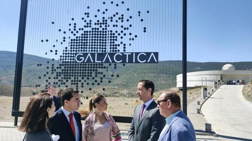Visita institucional de Galáctica