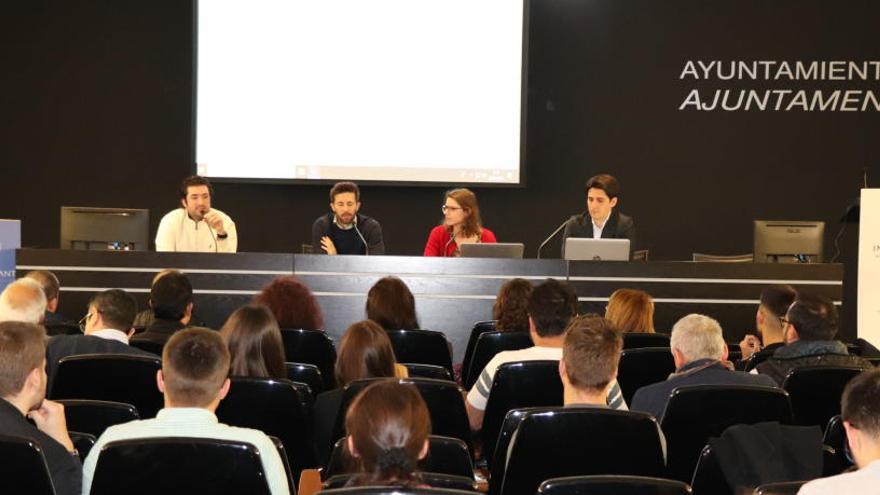 Un instante de la presentación del programa, hoy en Puerta Ferrisa