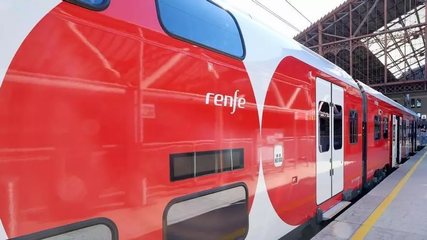 Madrid estrena los nuevos trenes de Cercanías fabricados en Valencia