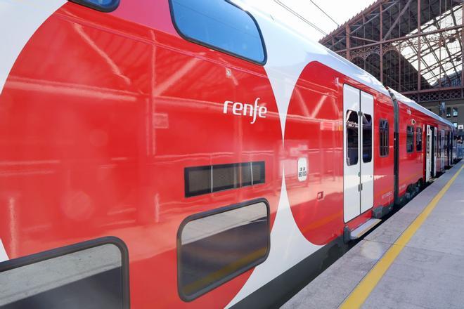 Renfe achaca el paso por el taller de los nuevos trenes de Cercanías Madrid a "ajustes" habituales tras los primeros trayectos