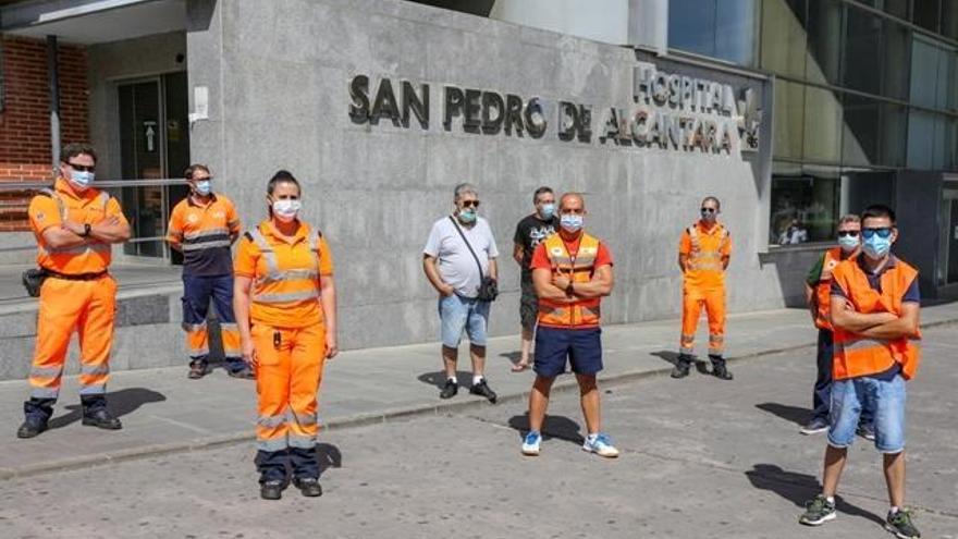 Ambulancias Tenorio acuerda seguir con los paros en agosto